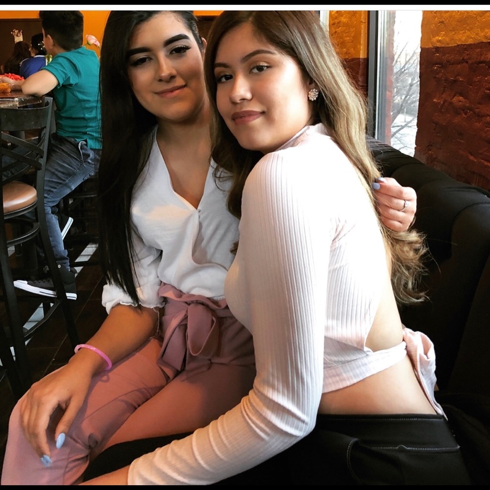 PRETTY LITTLE THING CUT OUT TOP